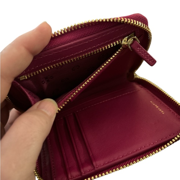 Tory Burch Alexa Compact Leather Zip Wallet in Pink - Picture 6 of 6